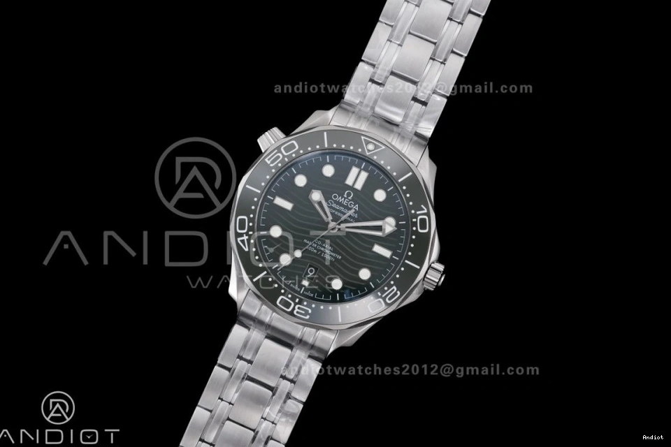 Asian V4 1:1 Green Dial Seamaster Best VSF Clone Edition Bezel Green 300M Ceramic Bracelet Super 8800 On Diver SS 1219